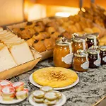 Centro Begona فندق