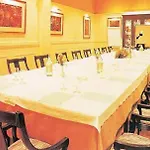 Centro Begona 3* ヒホン