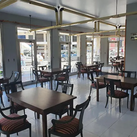Centro Begona 3*