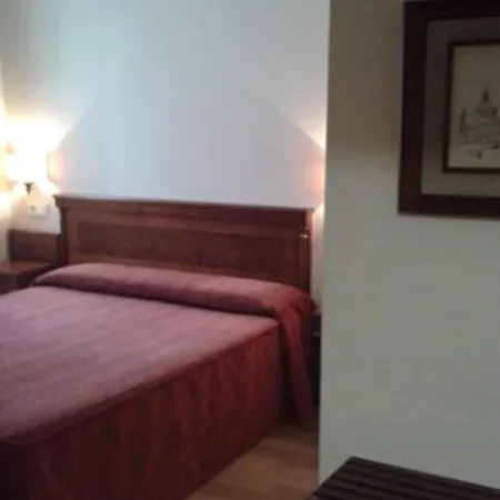 Centro Begona מלון 3*