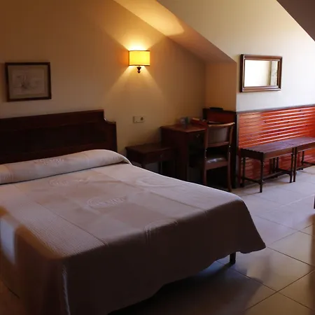 Centro Begona Hotel
