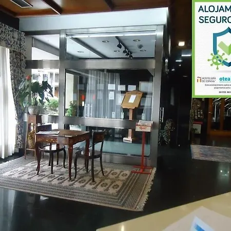 Centro Begoña 3* Gijón