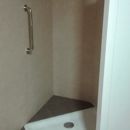 Centro Begona מלון 3*
