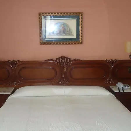Centro Begona 3* גיחון