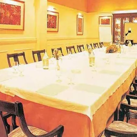 Centro Begona 3* גיחון