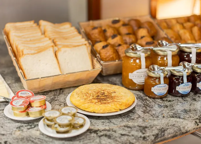 Centro Begona 3* خيخون