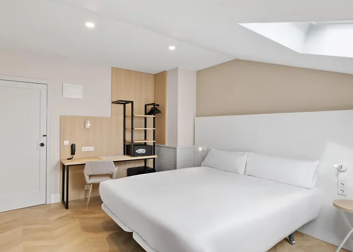 Ξενοδοχείο Centro Begona Χιχόν