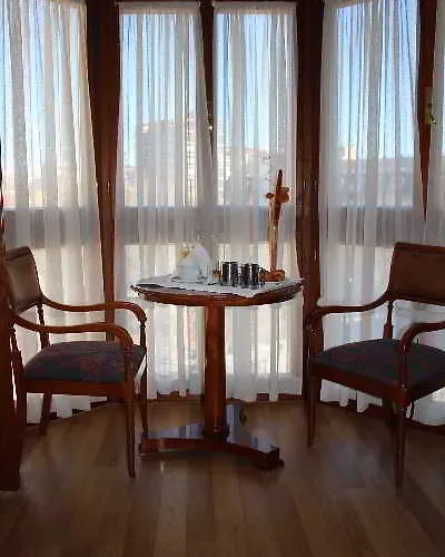 Centro Begona Ξενοδοχείο 3*