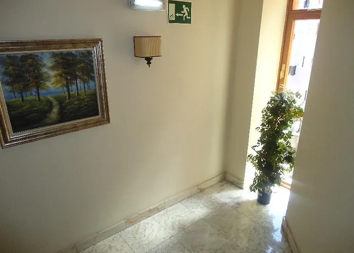 Centro Begona فندق