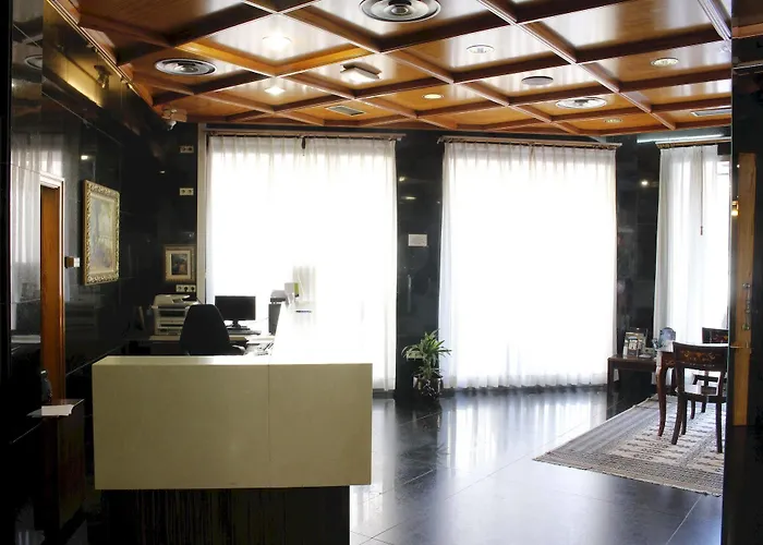 Centro Begona فندق